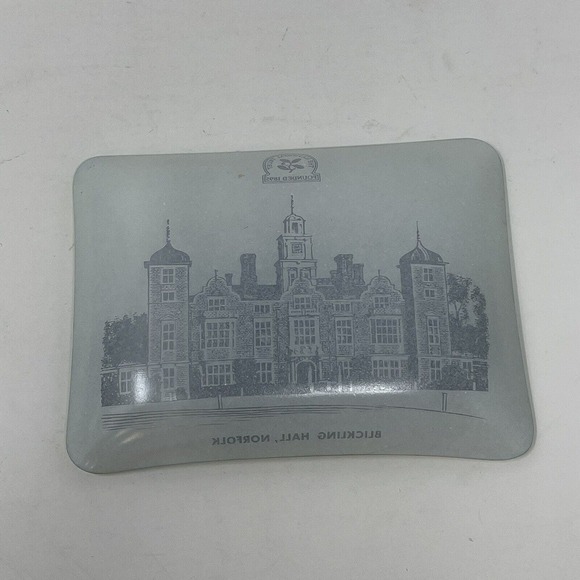 Glass Trinket Dish Ashtray Blickling Hall Norfolk National Trust Founded 1895 - Picture 5 of 5